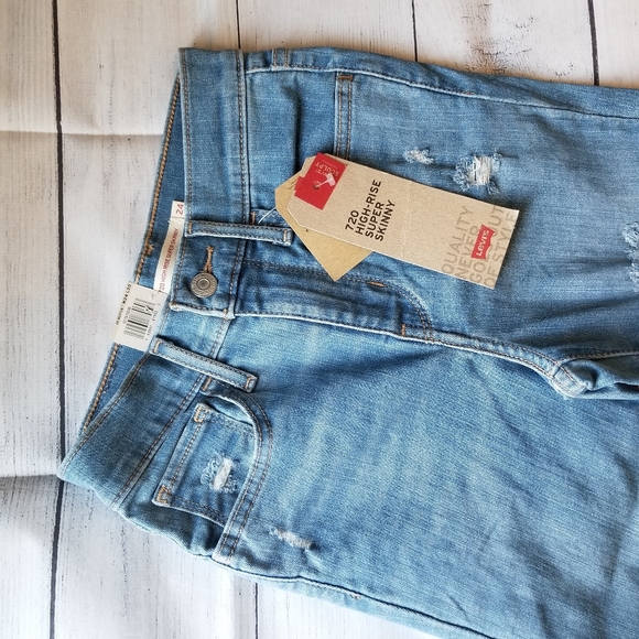 NWT Levi's High Rise Super Skinny Jeans - Picture 6 of 13